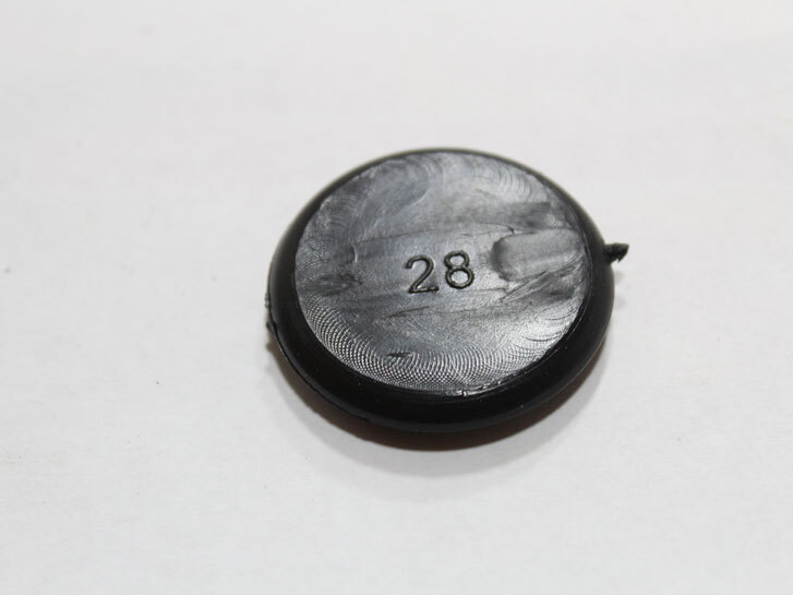 Заглушка d 28мм