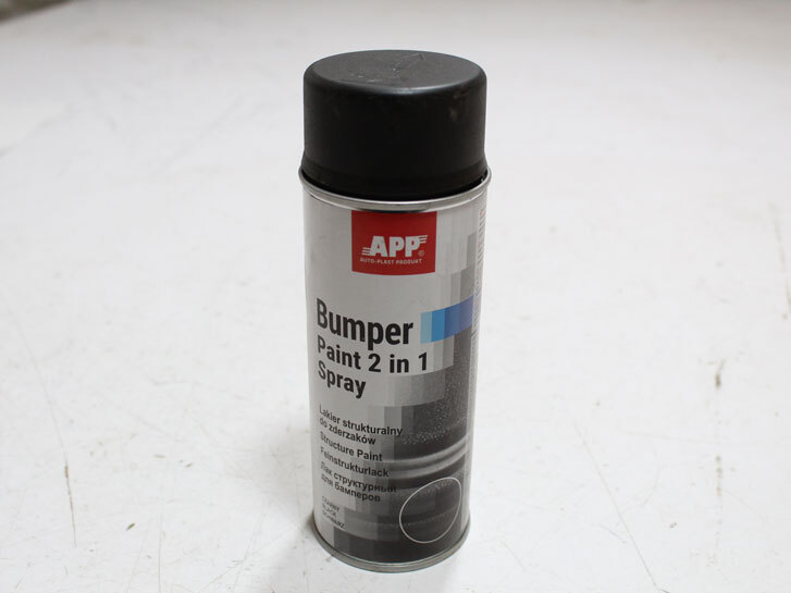 Фарба чорна бамперна (0,400 л) APP Bumper Paint 2 в1 Spray