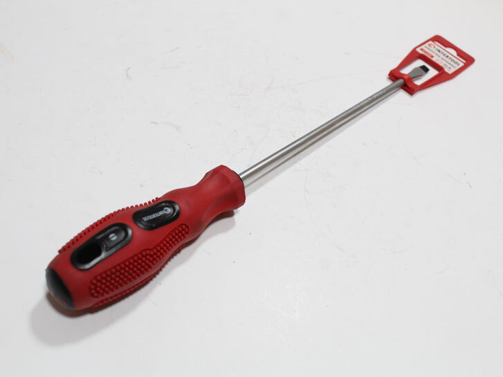 Викрутка шліцева SL6*125 мм Intertool