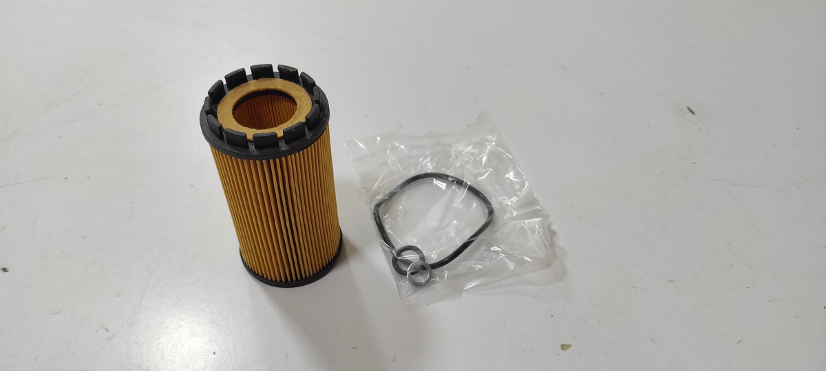 Фильтр масл. Hyundai Santa Fe, Sonata, Tucson,Carens, Ceed, Sportage (вставка) Dizel (d=62.5mm)