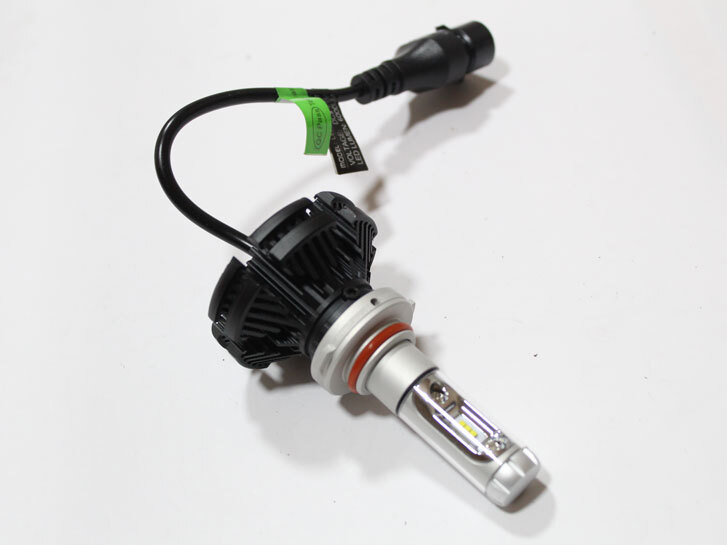 Лампа LED Н4 H/L, діод PHILIPS ZES/ 9-32V, 22W, 6000К/тип охолодження радіатор "X3"