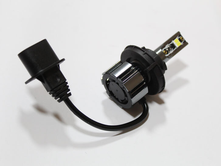 Лампа LED H4 H/L, діод 3570/12V, 30W, 6500K/тип охлодження -радіатор+вентилятор "T5 "