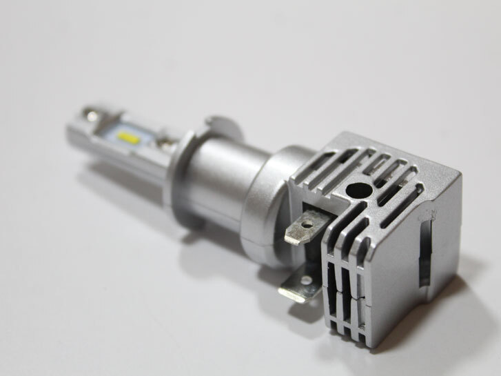 Лампа LED H3mini, діод 1860/9-32V, 22W, 6000K/тип охлодження-радиатор "TМ3"