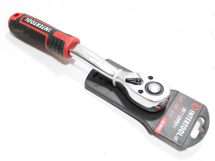 Ключ тріскачка 1/2" 72 зуба вигнутий "Intertool" Storm