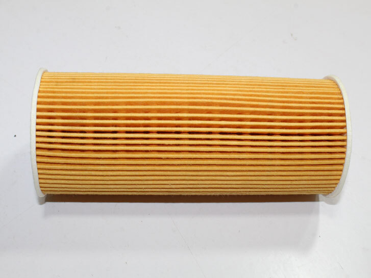 Фільтр масляний VW LT 97-05 (тип Knecht) FOE143D Shafer