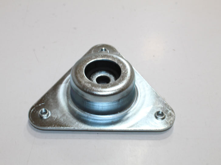 Опора амортизатора Renault Clio III/IV 05- без підшипника 543024644R SHIKOO