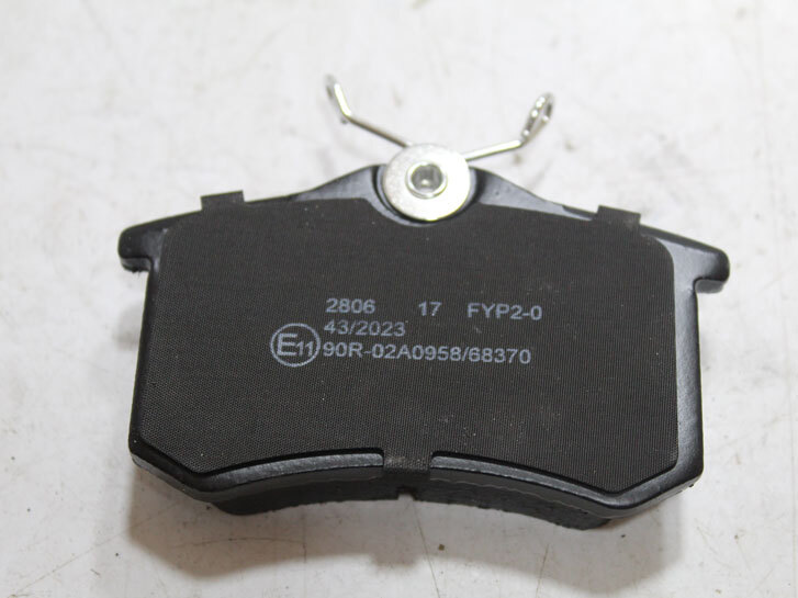 Колодки задні гальмівні AUDI A3 96-03,A4 94-08,A6 97-05,A8 95-02/SEAT IBIZA 96-,CORDOBA 02-09,LEON 99-12/VW BORA 98-05,GOLF 91-06,PASSAT 88-05 BP2806