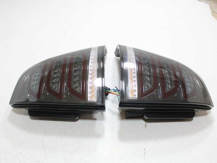 Фонарь задній АЗ 2170 LED GREY ZFT-372 GREY Мерс 222 Flagmus