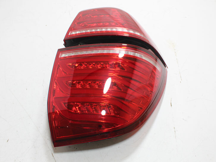 Фонарь задній АЗ 2170 LED RED ZFT-372 RED Мерс 222